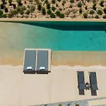 Skylines Estate Parikia (Paros)