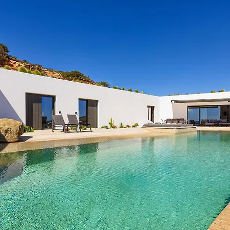 Skylines Estate * Parikia (Paros)