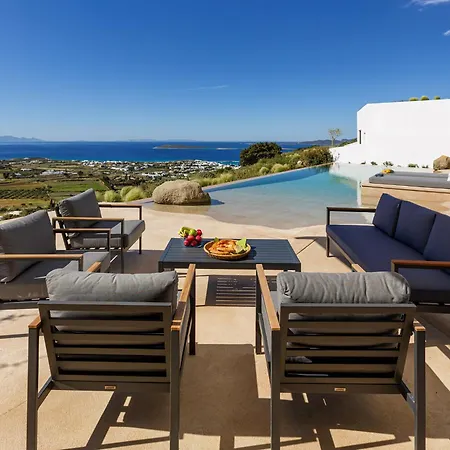 Skylines Estate Paros וילה