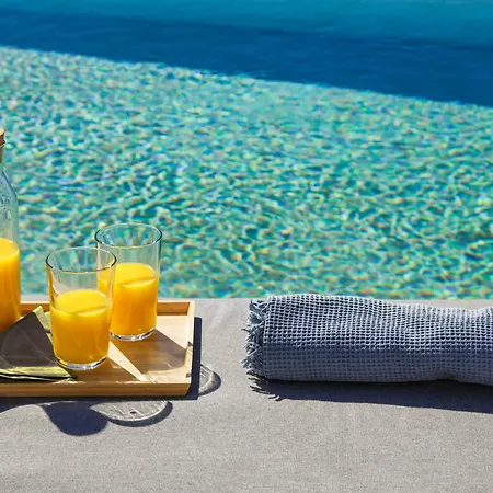 Skylines Estate * Páros