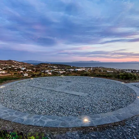 Skylines Estate Páros
