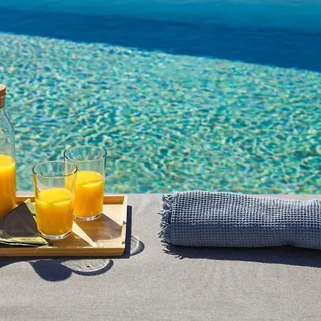 Skylines Estate Paros