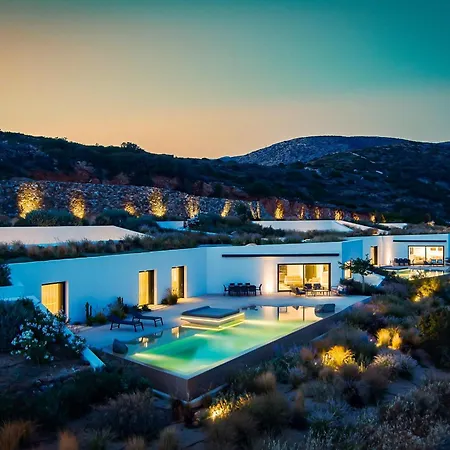 Skylines Estate Paros וילה Alikí