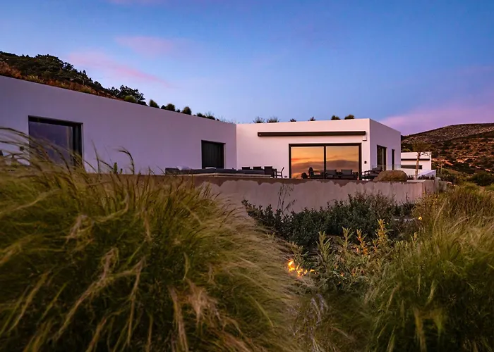 Вилла Skylines Estate