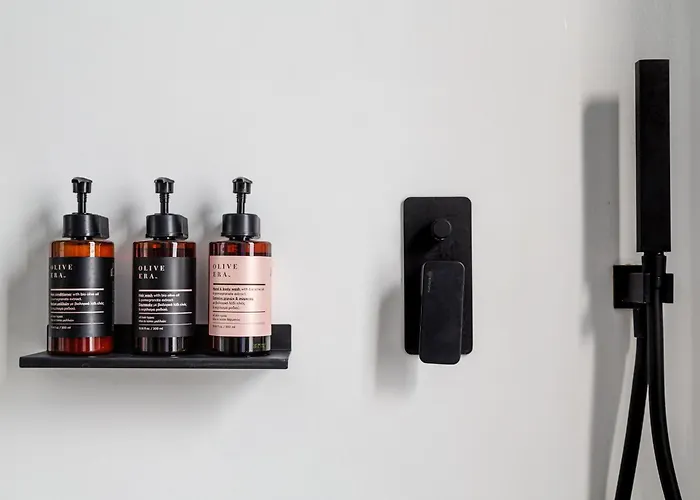 Villa Skylines Estate *